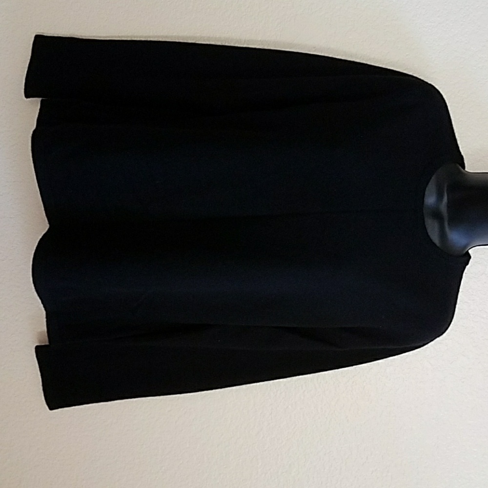 Cashmere black sweater